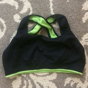 XOXO sports bra